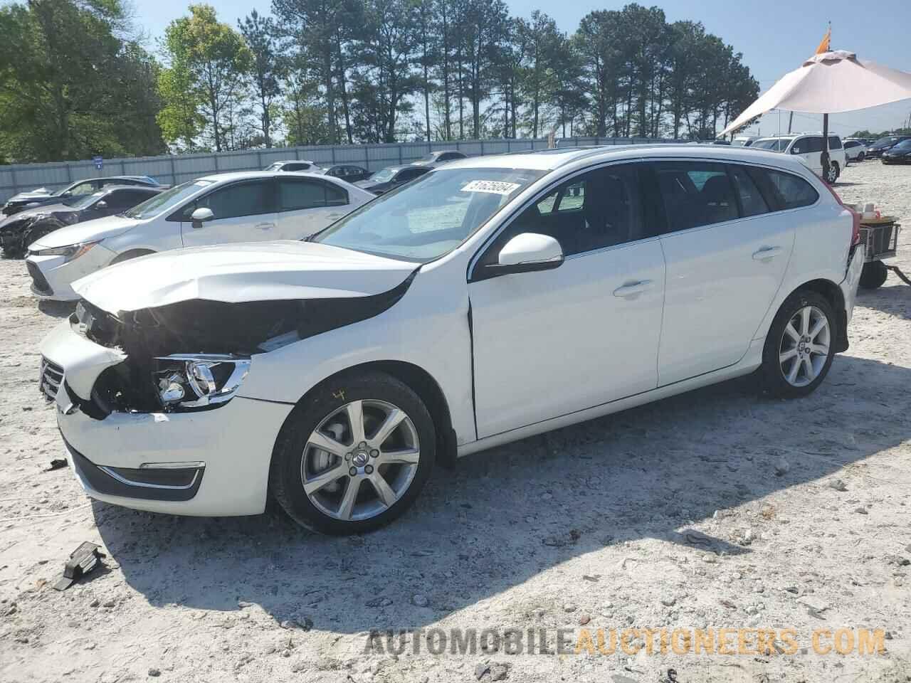 YV140MSK5H1360193 VOLVO V60 2017