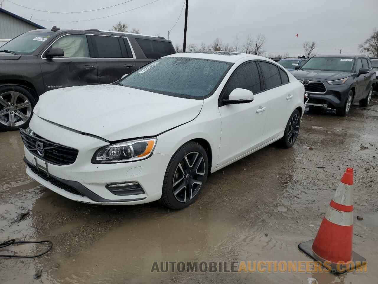 YV140MTL2H2424725 VOLVO S60 2017