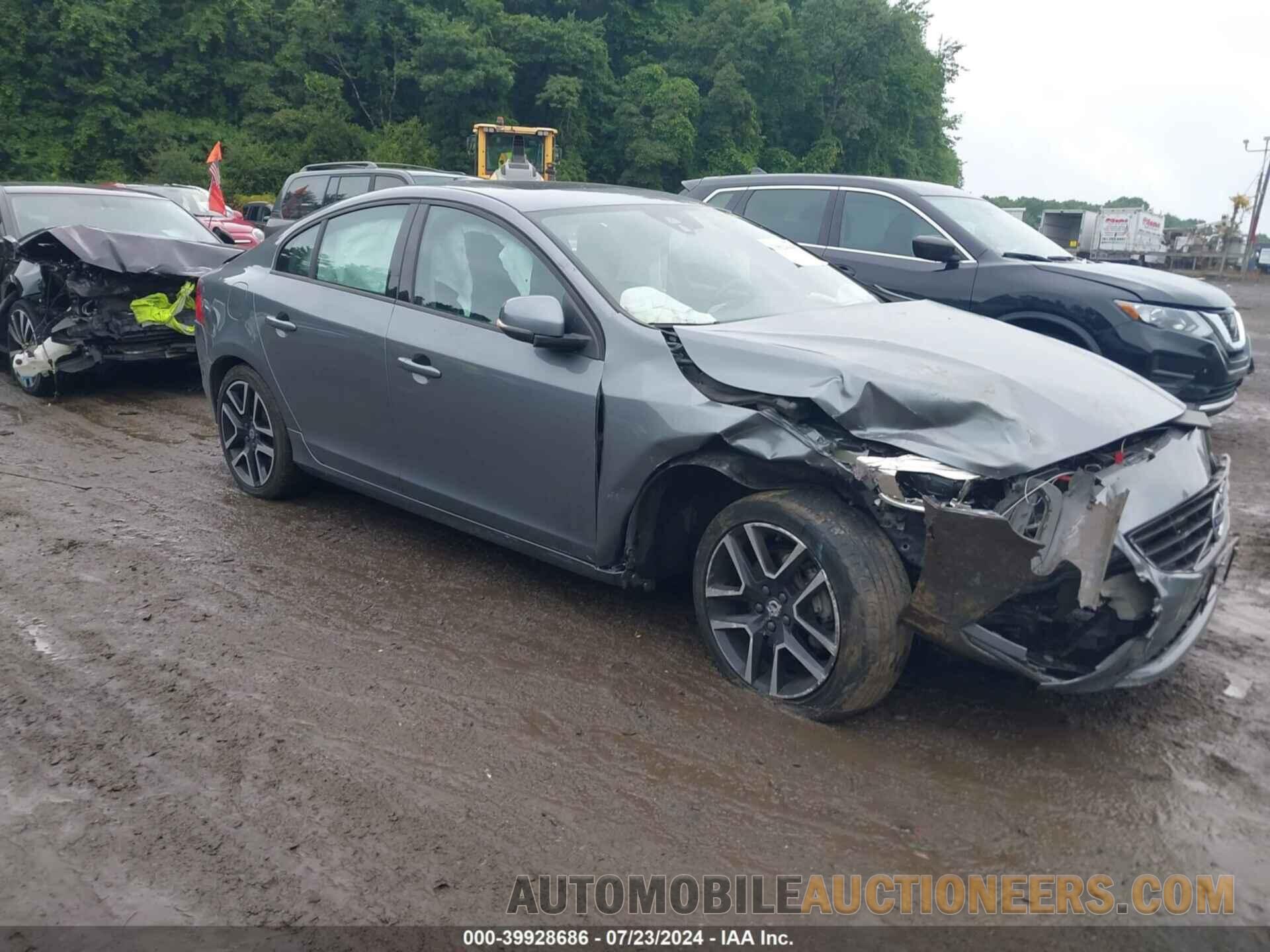 YV140MTL5H2424735 VOLVO S60 2017