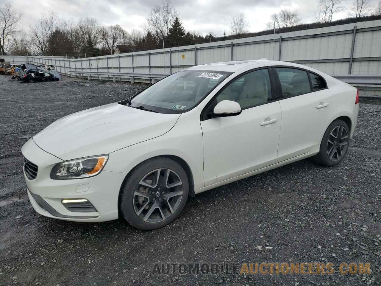 YV140MTL8H2424194 VOLVO S60 2017