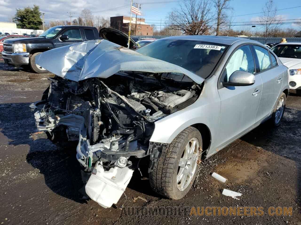 YV140MTL8H2425863 VOLVO S60 2017