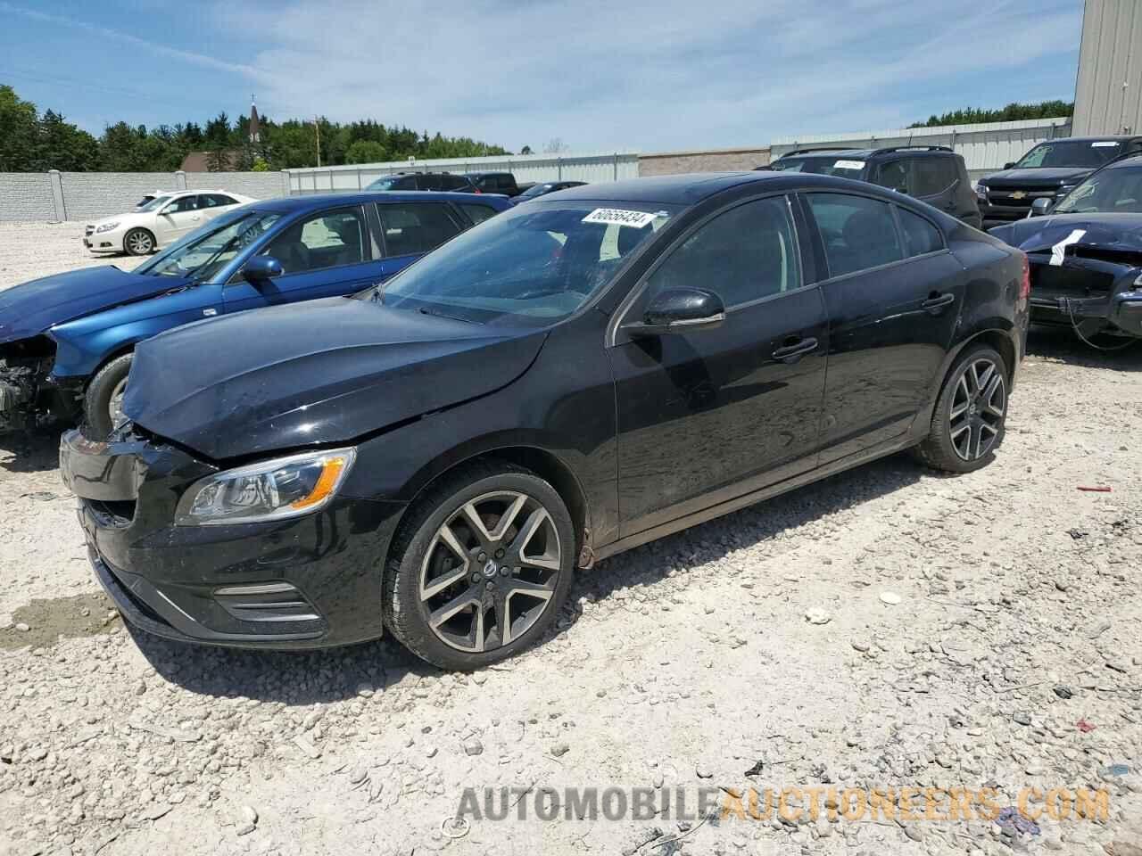 YV140MTLXH2433978 VOLVO S60 2017