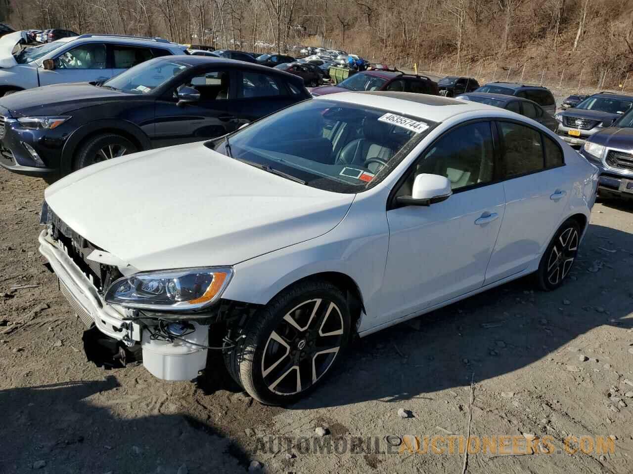 YV140MTLXH2436962 VOLVO S60 2017