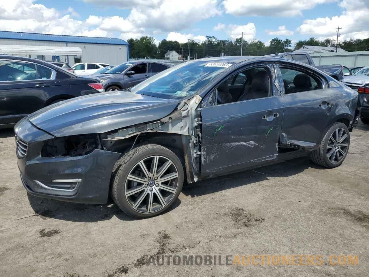 YV149MFK7F1336006 VOLVO S60 2015