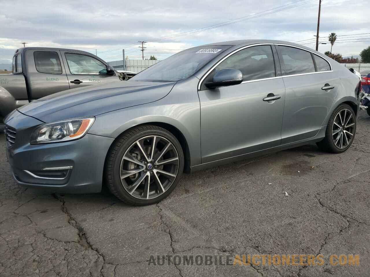 YV149MFKXG2395157 VOLVO S60 2016