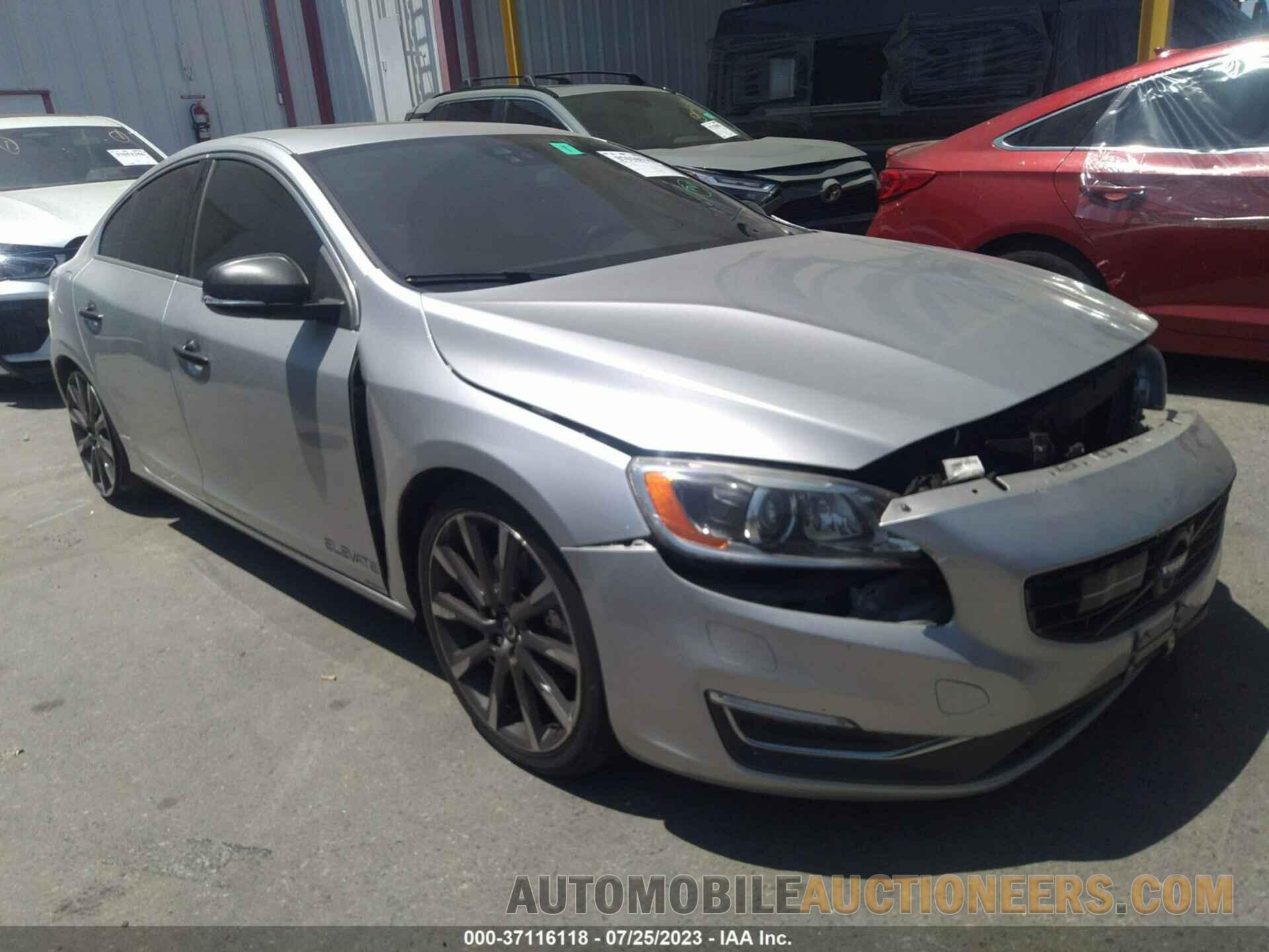 YV149MFM5F1347894 VOLVO S60 2015