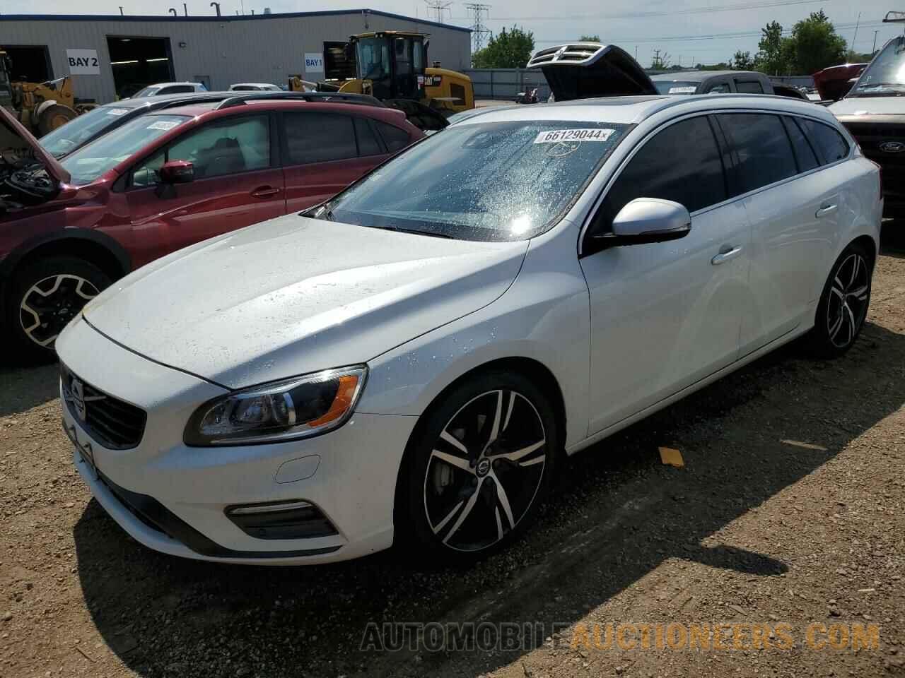 YV149MSS8H1368648 VOLVO V60 2017