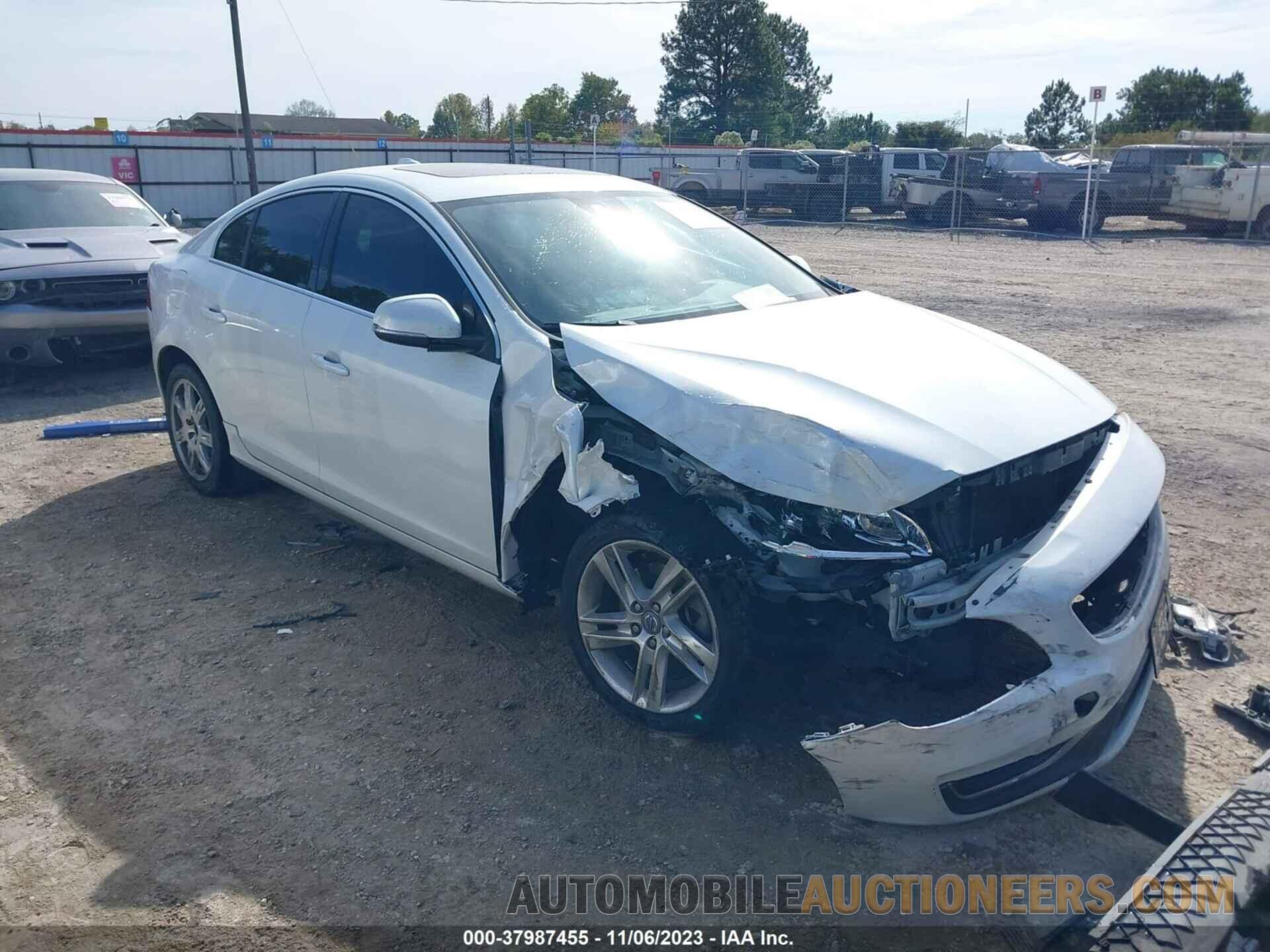 YV14DMFD6F1314798 VOLVO S60 2015