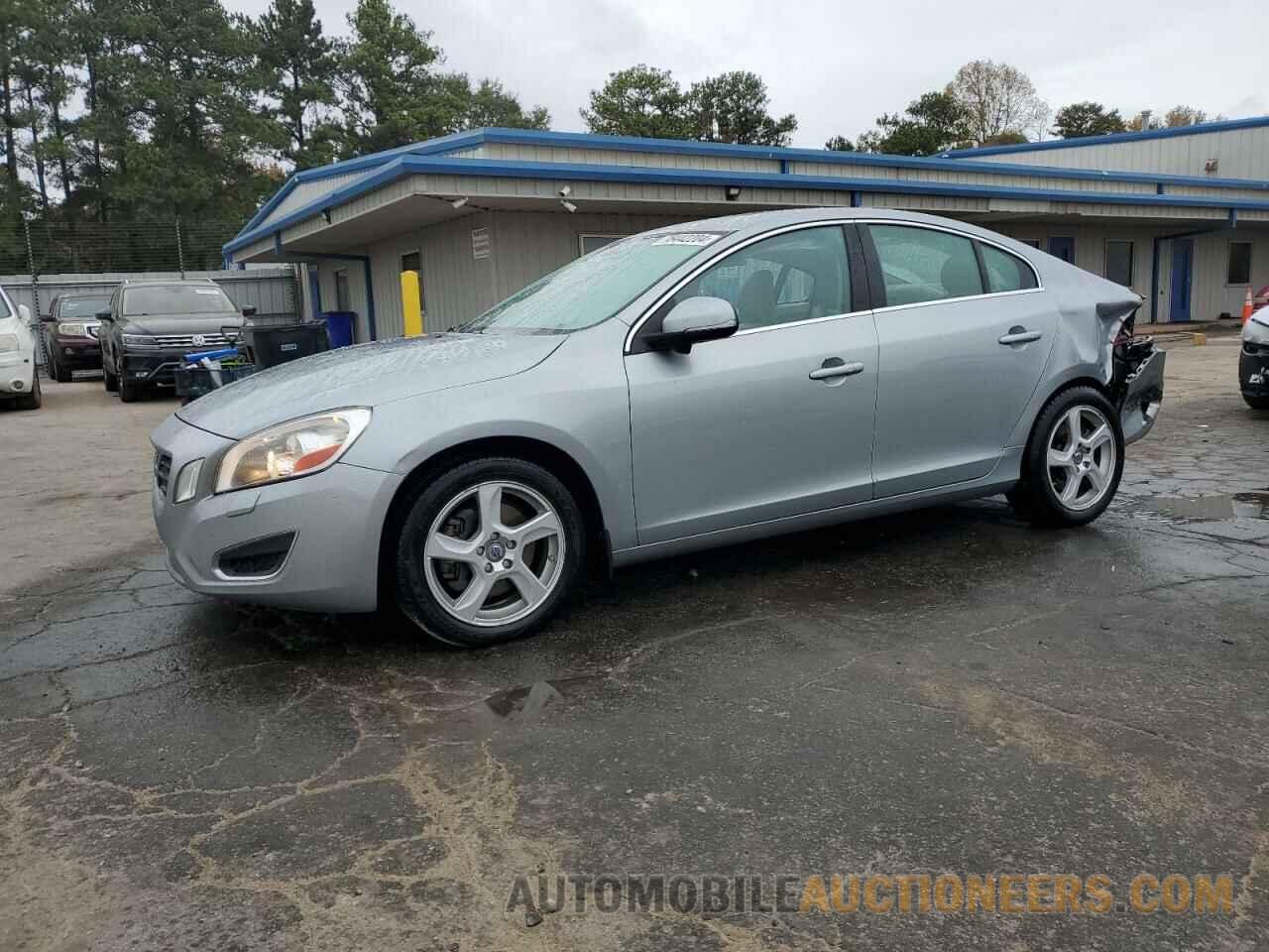 YV1612FS4D2183046 VOLVO S60 2013