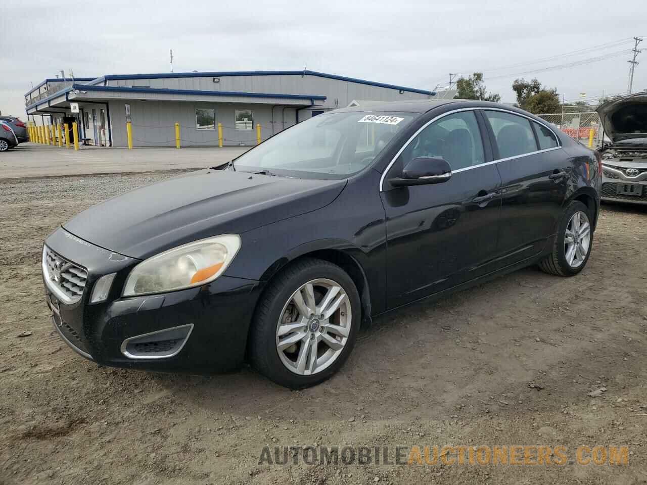 YV1612FS4D2221374 VOLVO S60 2013