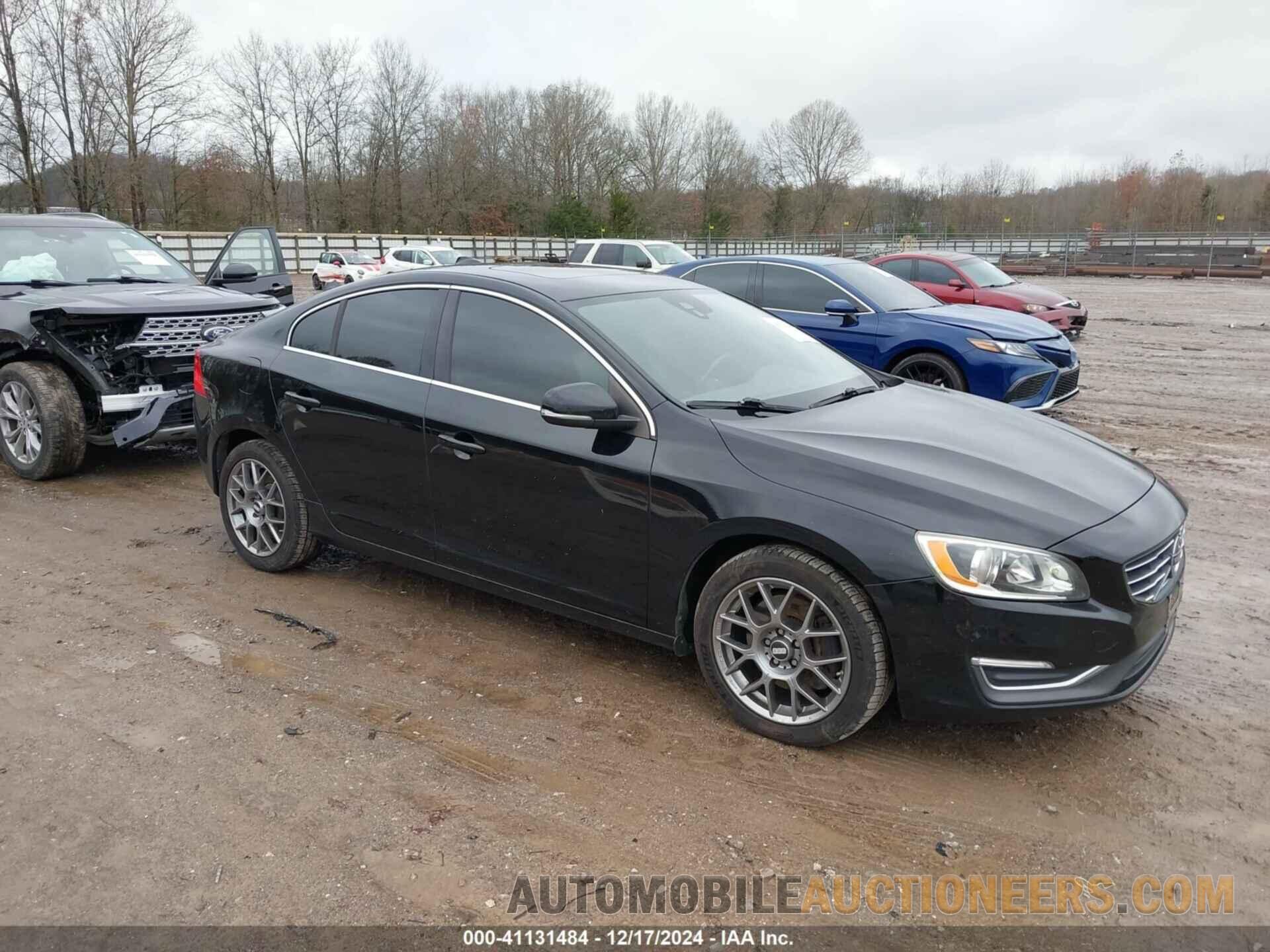 YV1612FS4E1280755 VOLVO S60 2014