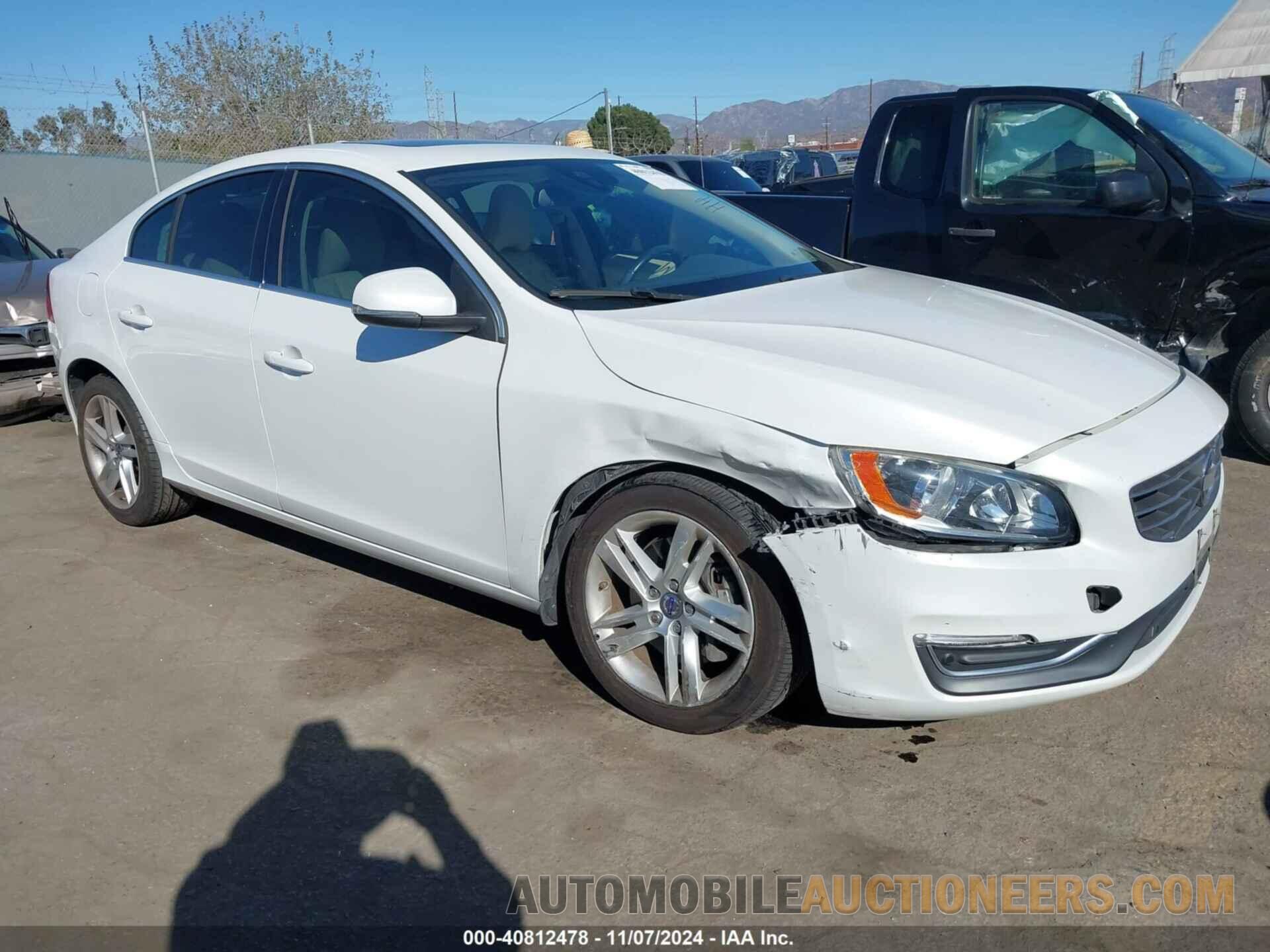 YV1612FS5E2294576 VOLVO S60 2014