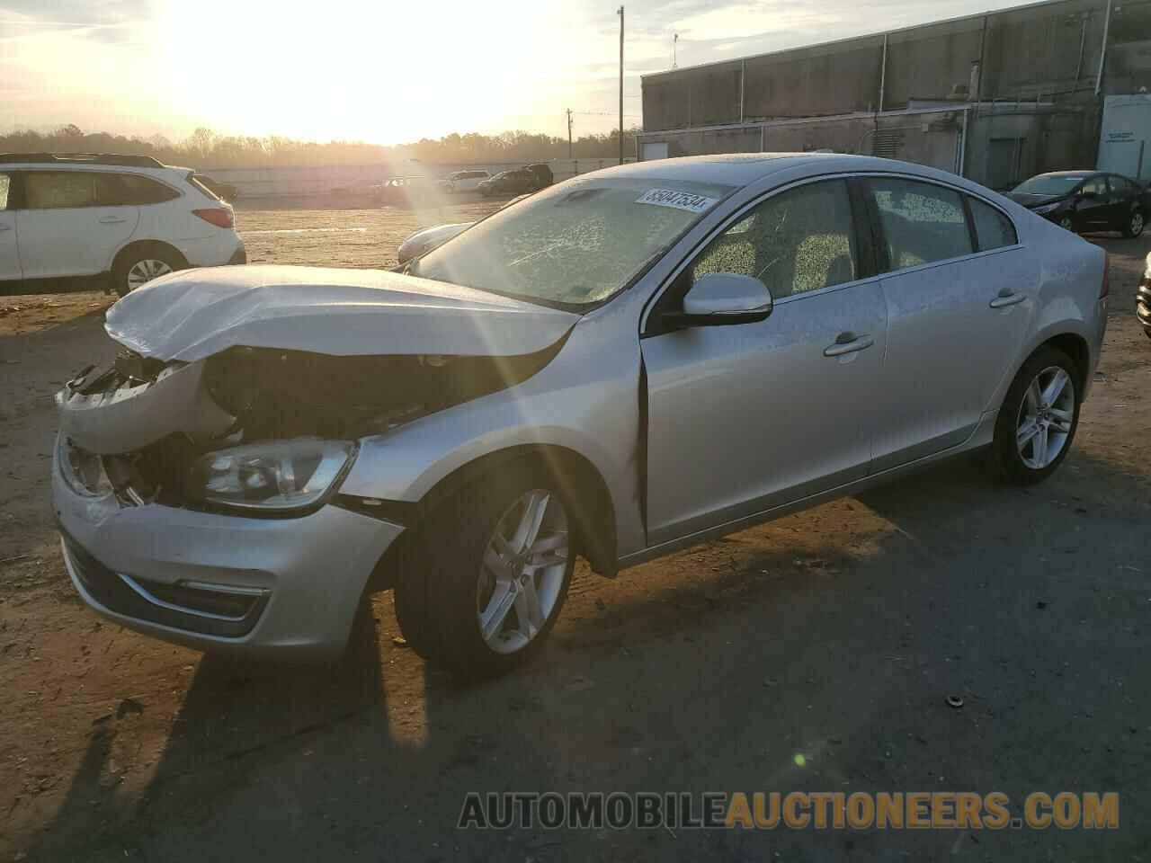 YV1612FS6E2274532 VOLVO S60 2014