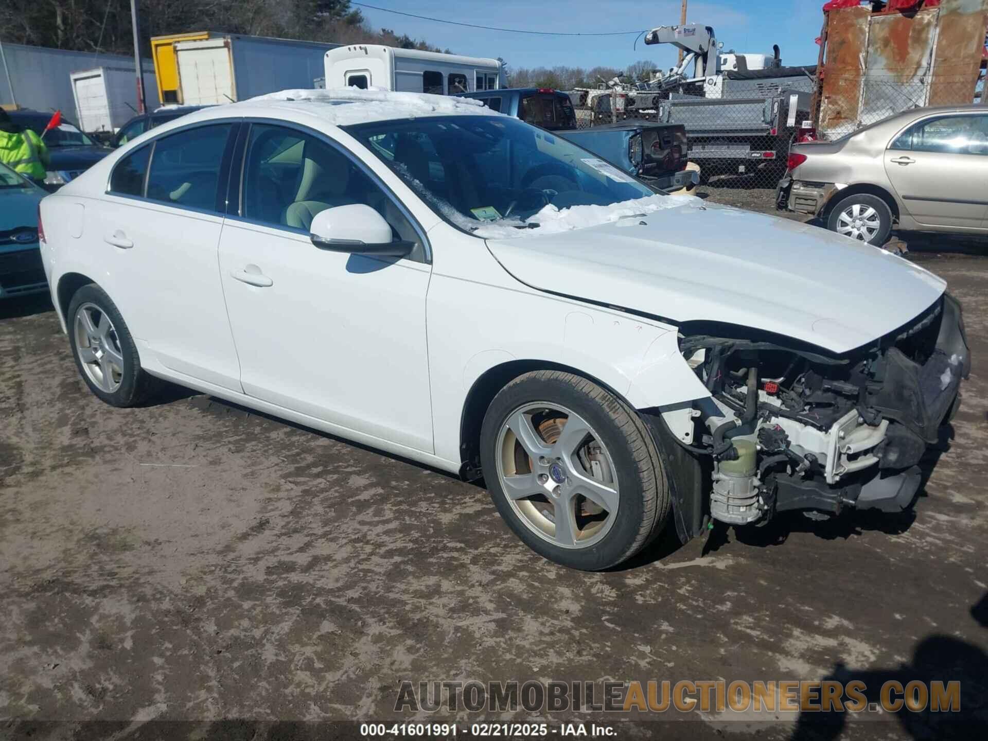 YV1612FS7D2203659 VOLVO S60 2013