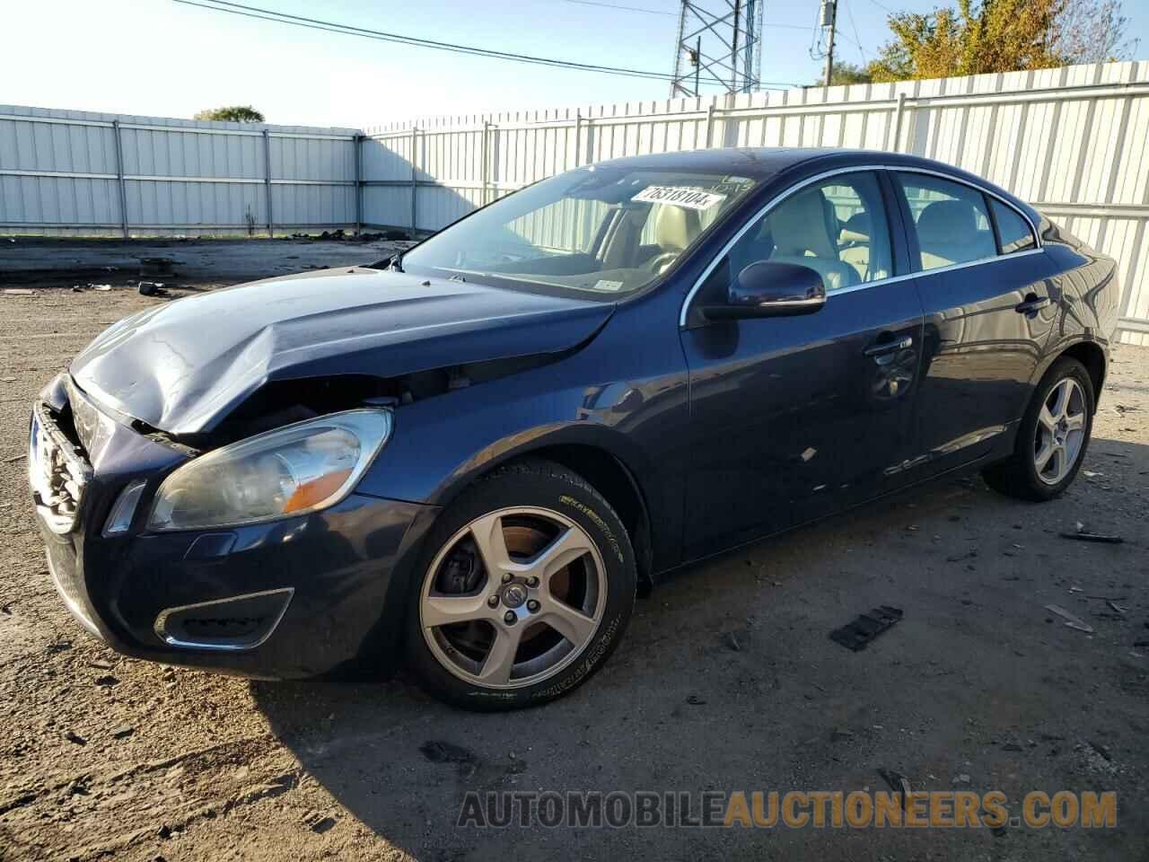 YV1612FS8D1223599 VOLVO S60 2013