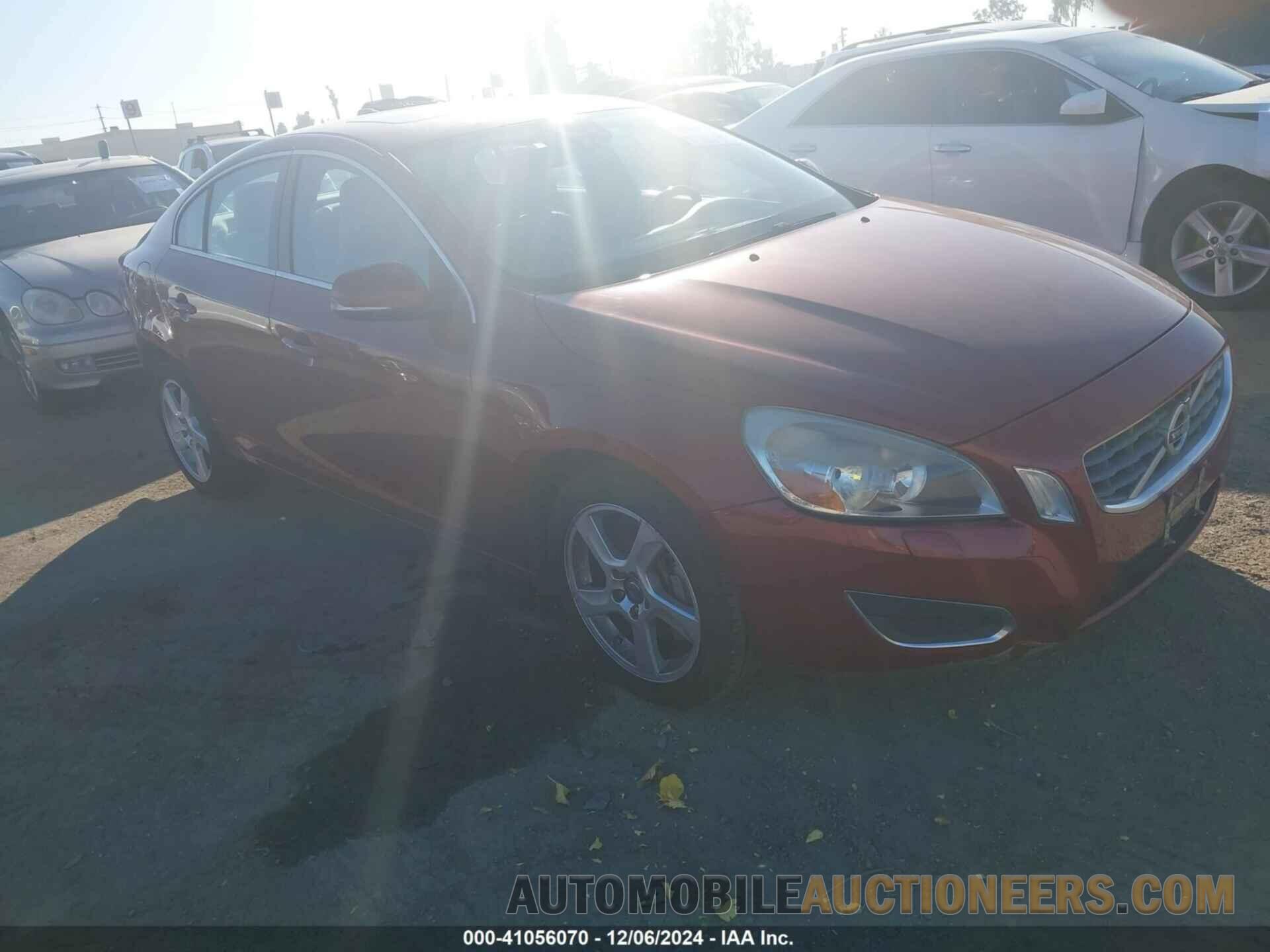 YV1612FS8D2202908 VOLVO S60 2013