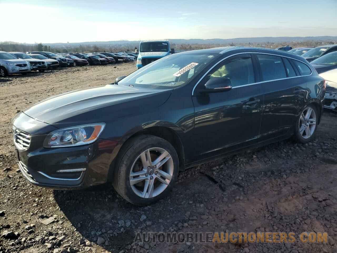 YV1612SK4F1221129 VOLVO V60 2015