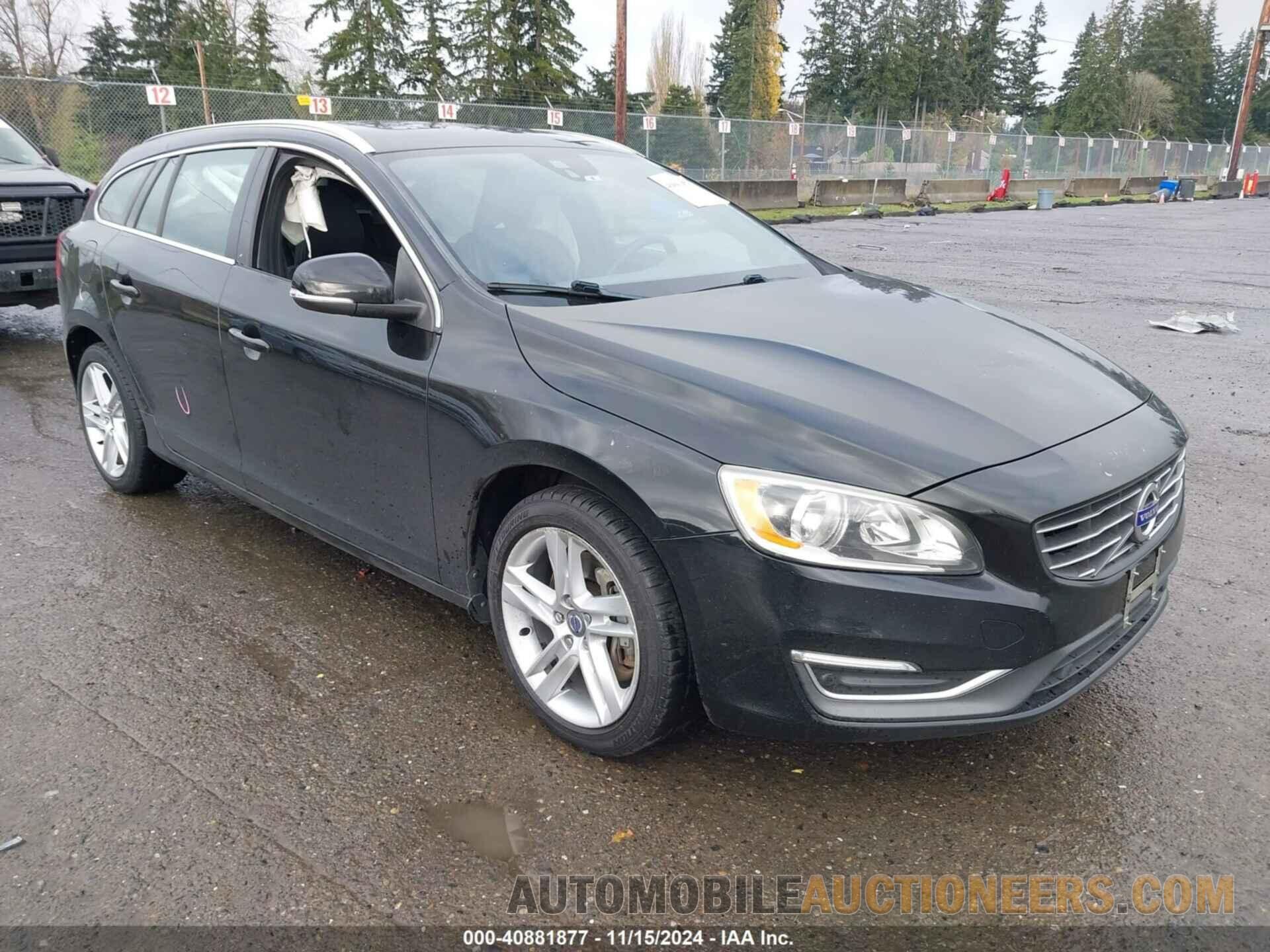 YV1612SK7F1241584 VOLVO V60 2015