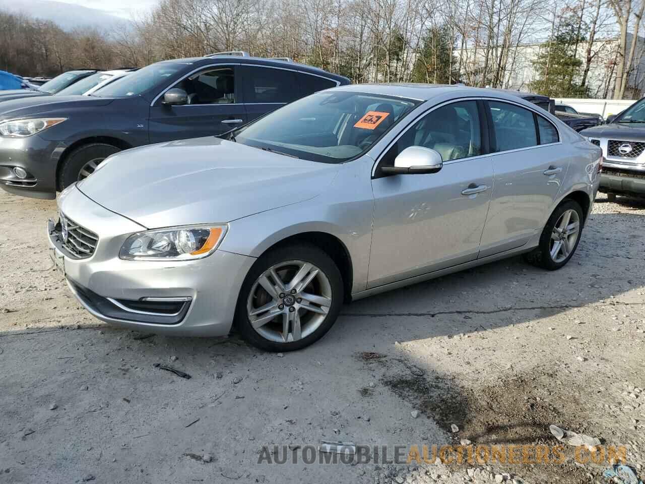 YV1612TB2F1310955 VOLVO S60 2015