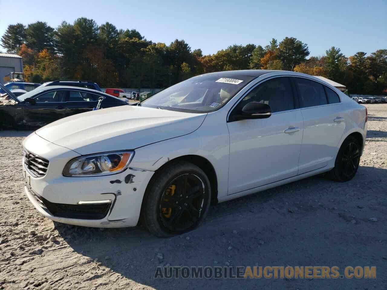 YV1612TB2F1314634 VOLVO S60 2015