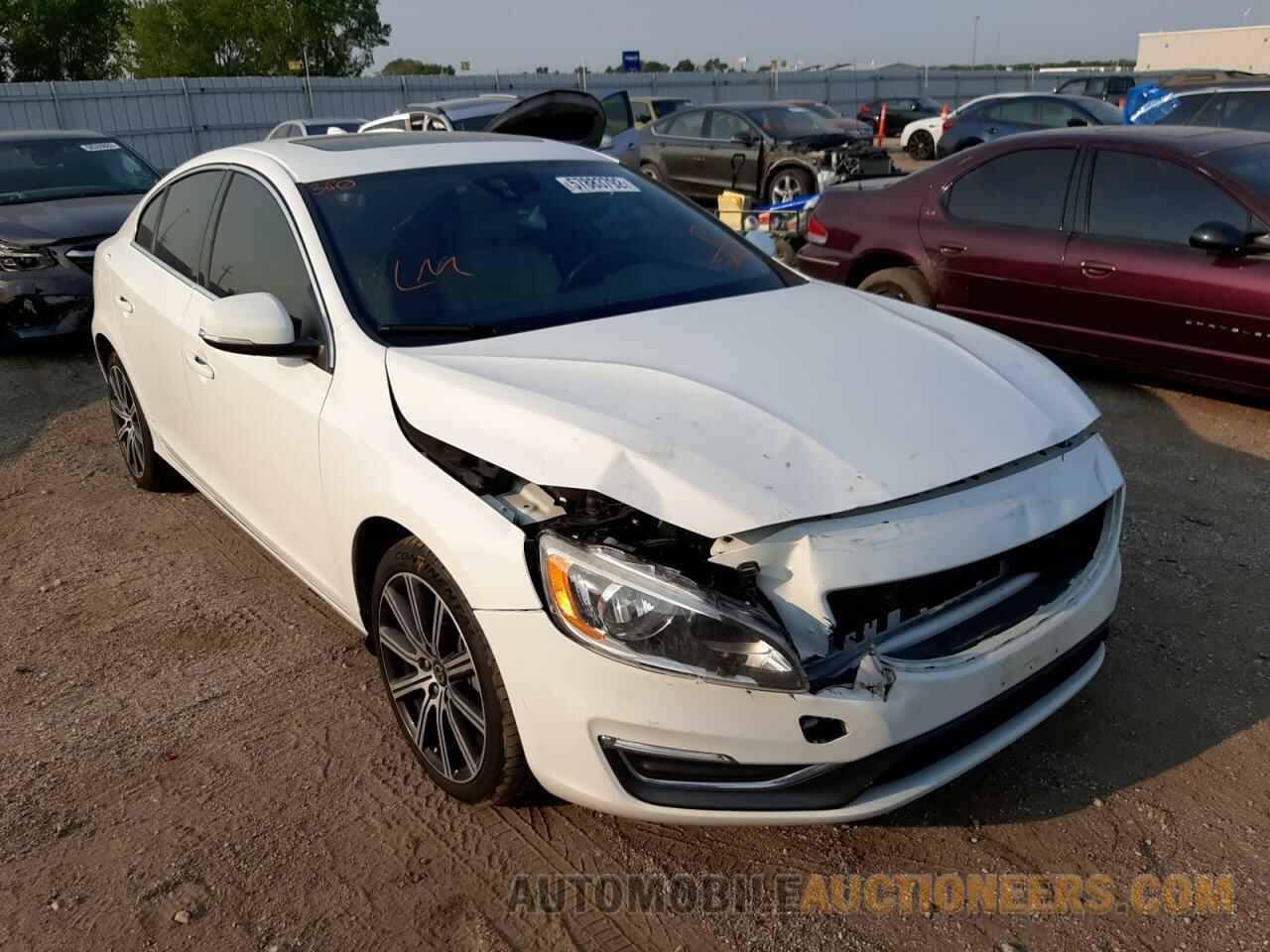 YV1612TB3F2301661 VOLVO S60 2015