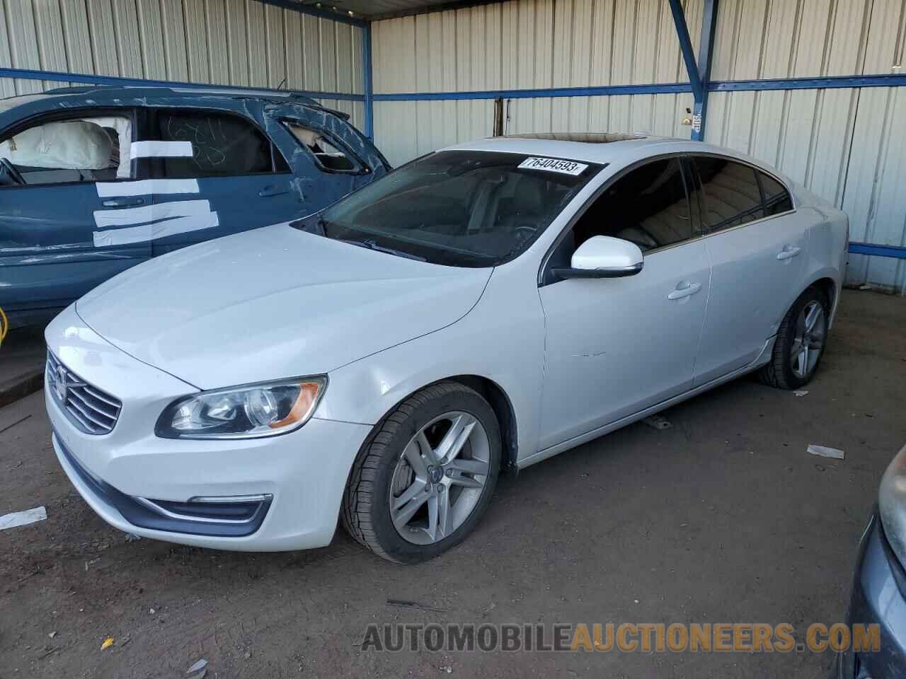 YV1612TB3F2316936 VOLVO S60 2015