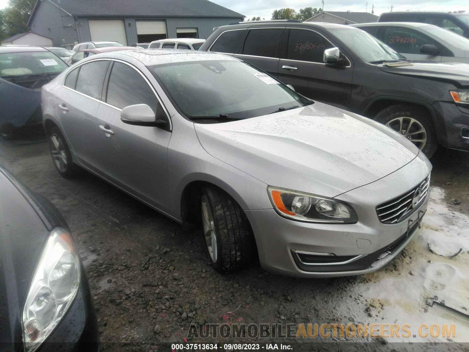 YV1612TB5F1309122 VOLVO S60 2015