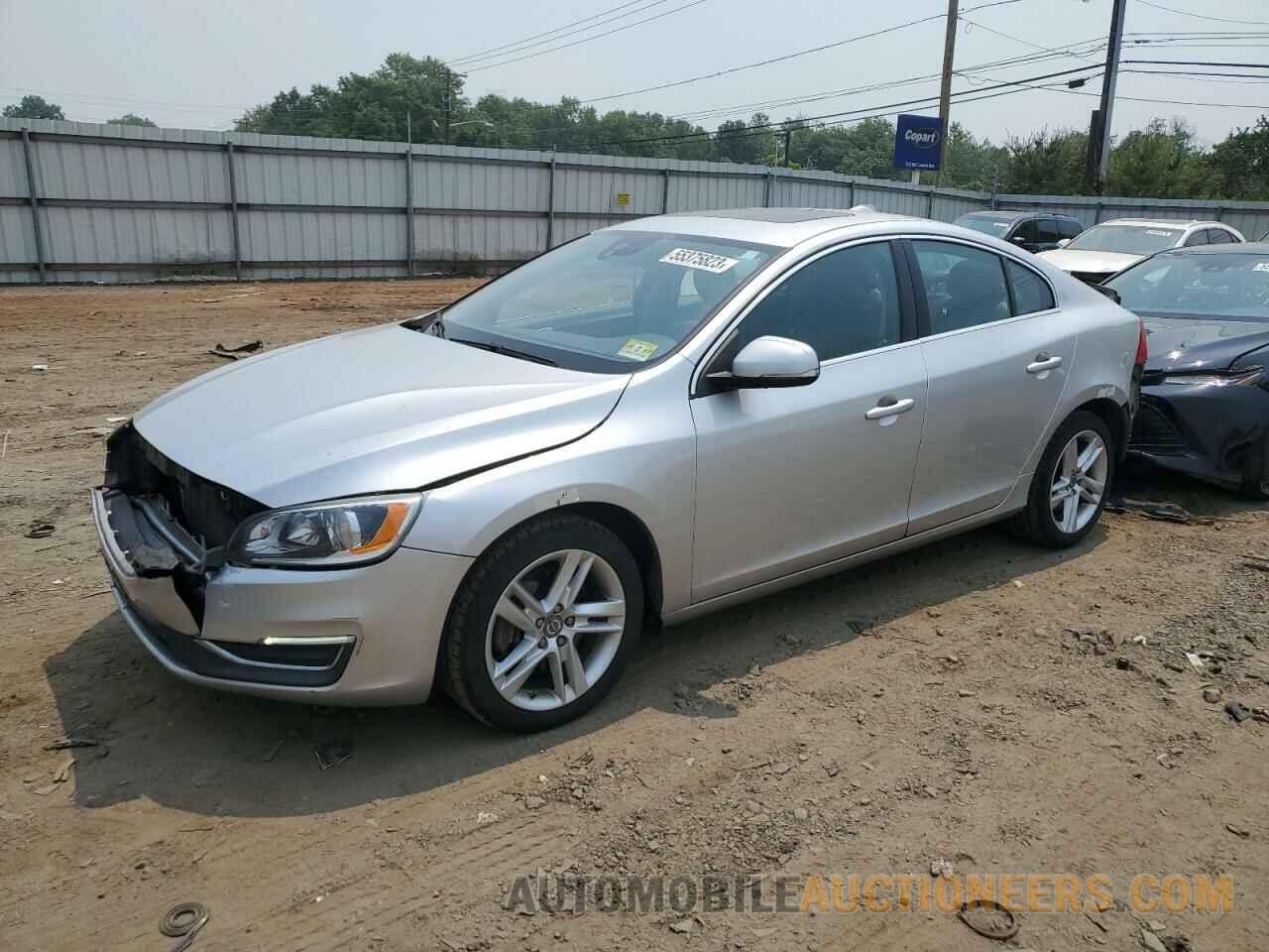 YV1612TB7F1304133 VOLVO S60 2015