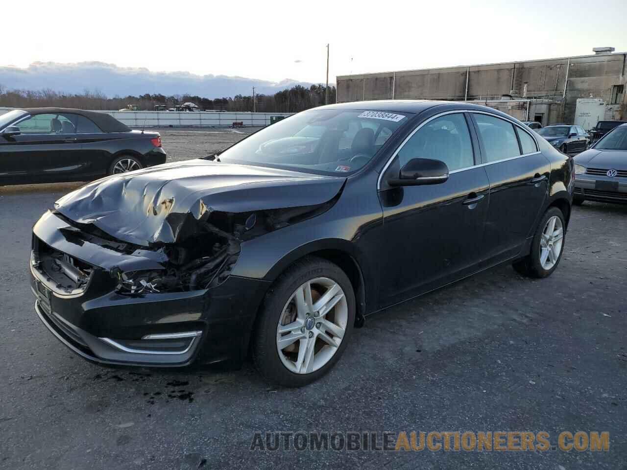 YV1612TB7F1307842 VOLVO S60 2015