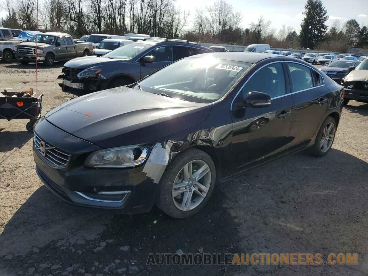 YV1612TB7F1307985 VOLVO S60 2015