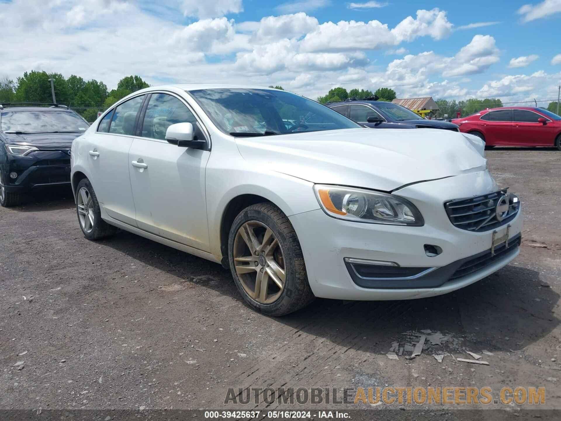 YV1612TB7F1308828 VOLVO S60 2015