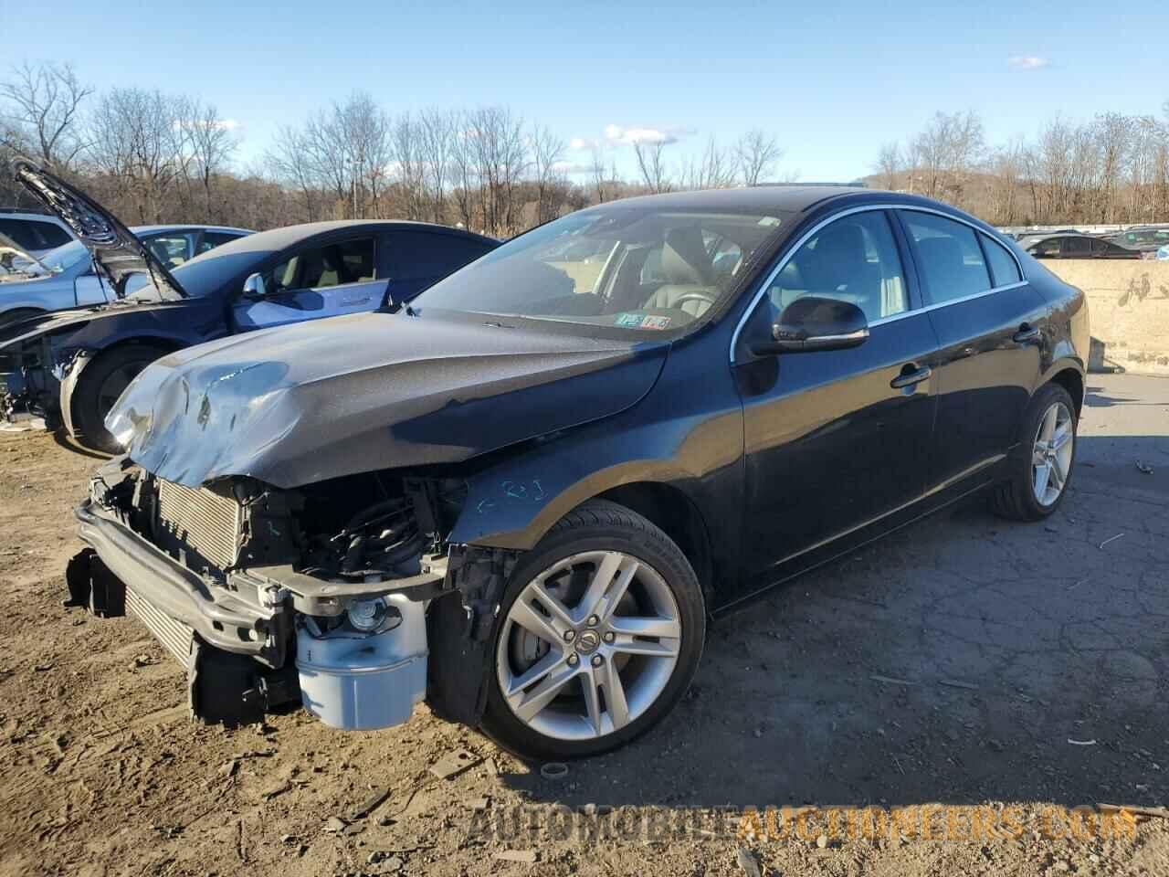 YV1612TB8F1306103 VOLVO S60 2015