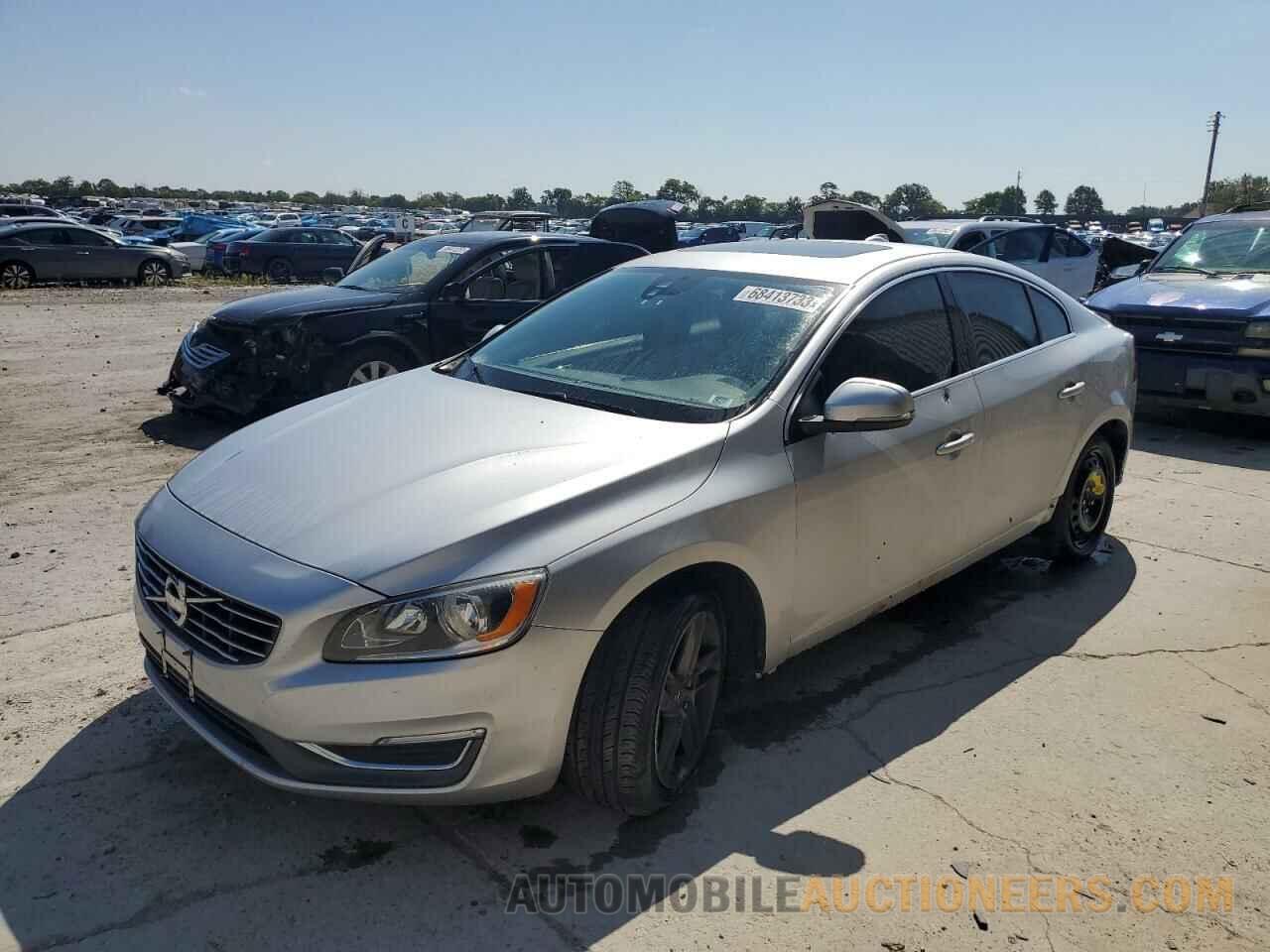 YV1612TB8F1314749 VOLVO S60 2015