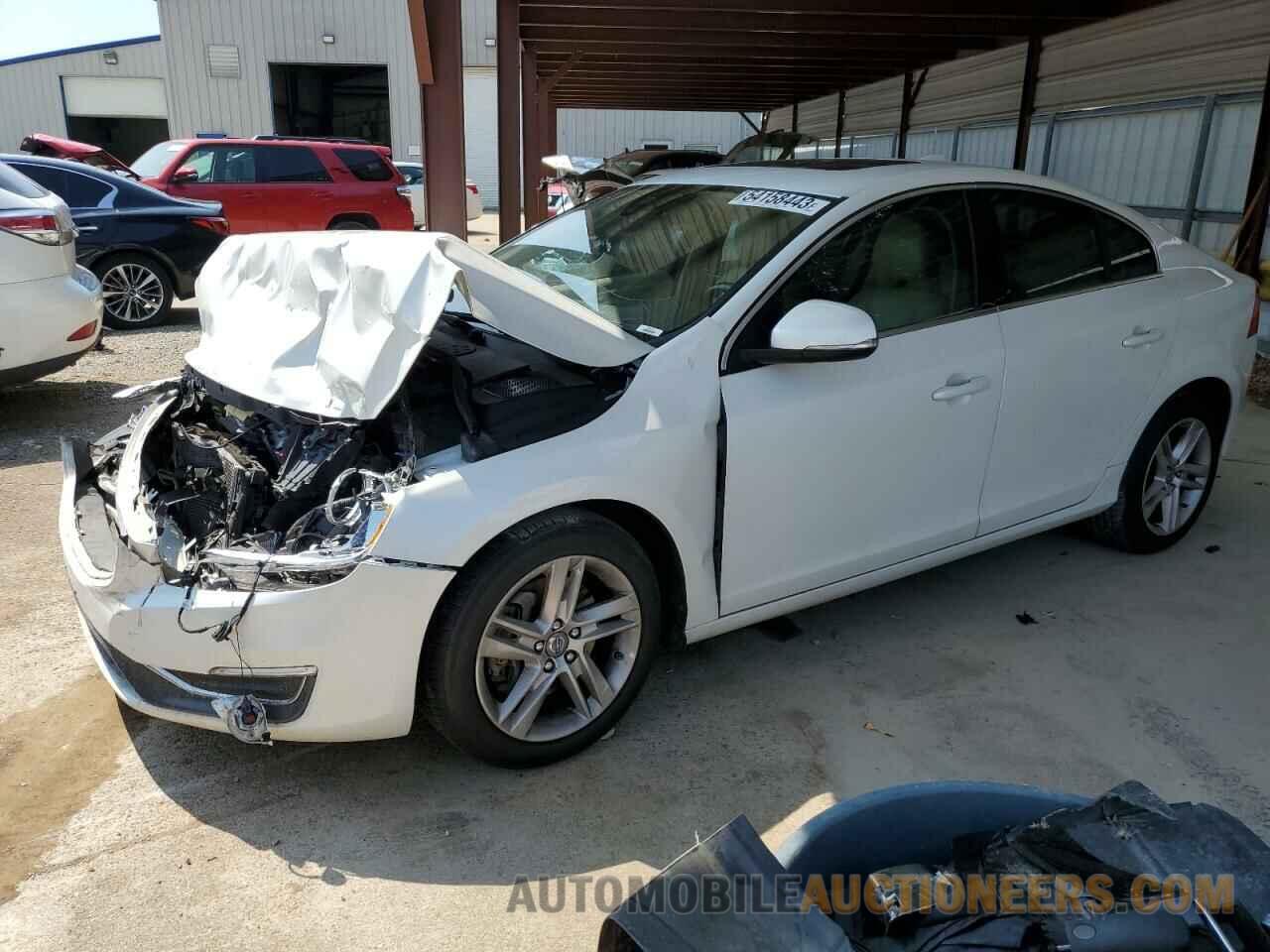 YV1612TB9F1309687 VOLVO S60 2015