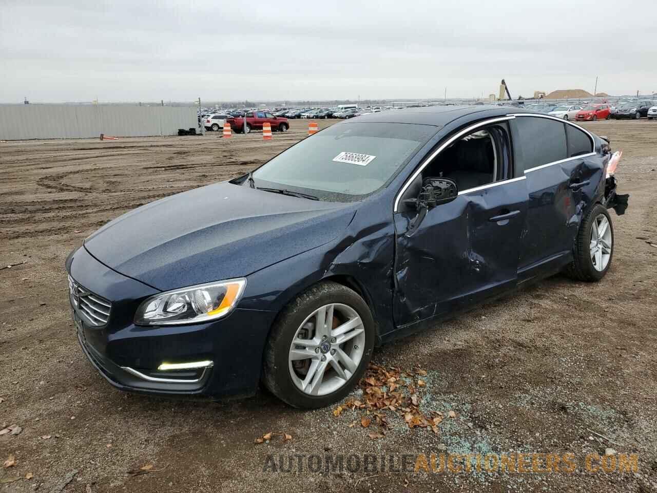 YV1612TC8F2304418 VOLVO S60 2015