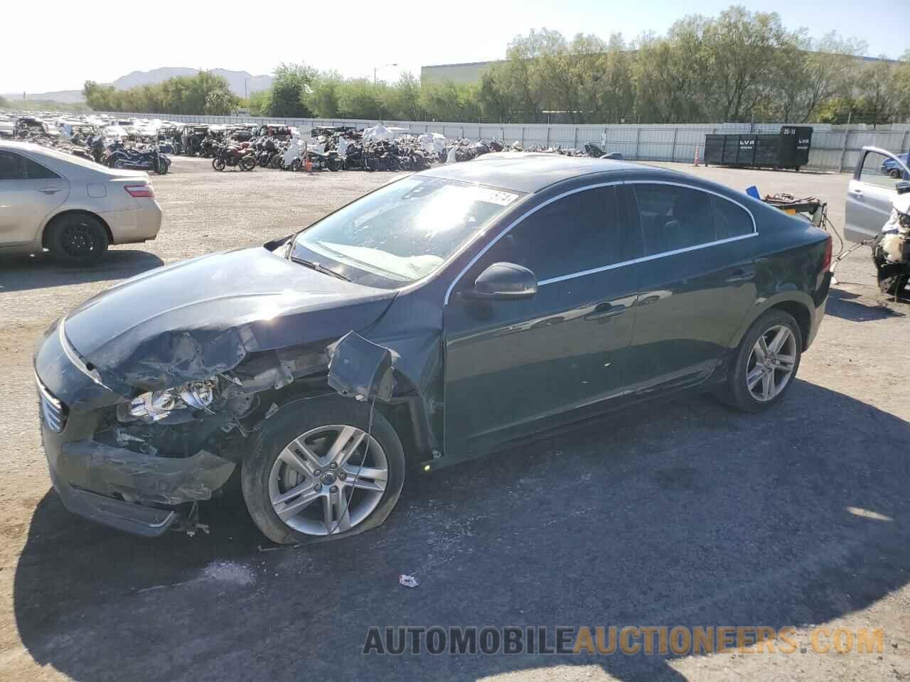 YV1612TC9F1310668 VOLVO S60 2015