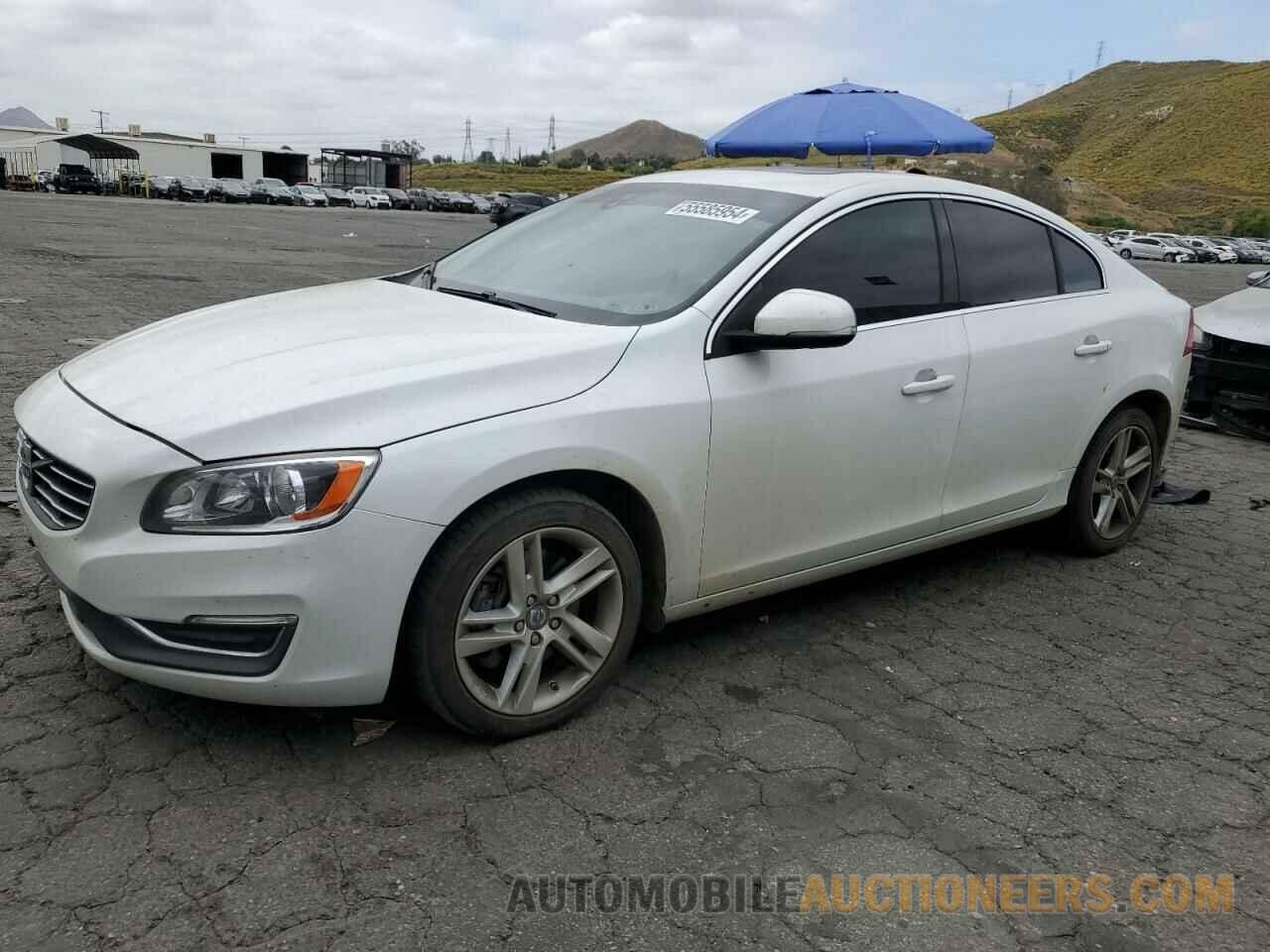 YV1612TD2F1307880 VOLVO S60 2015