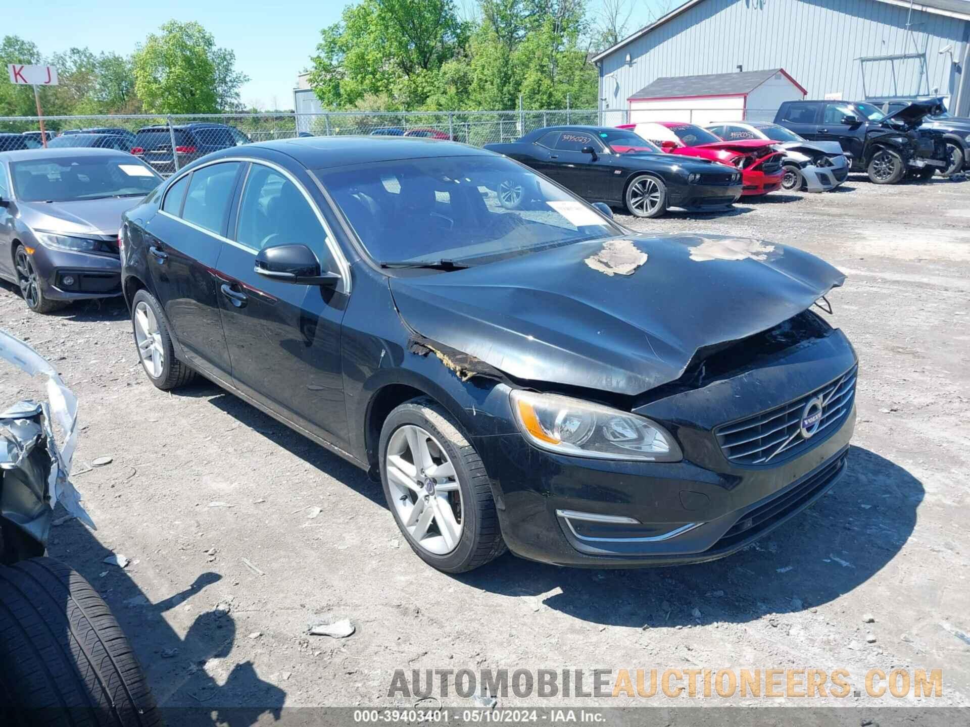 YV1612TK0F2358139 VOLVO S60 2015