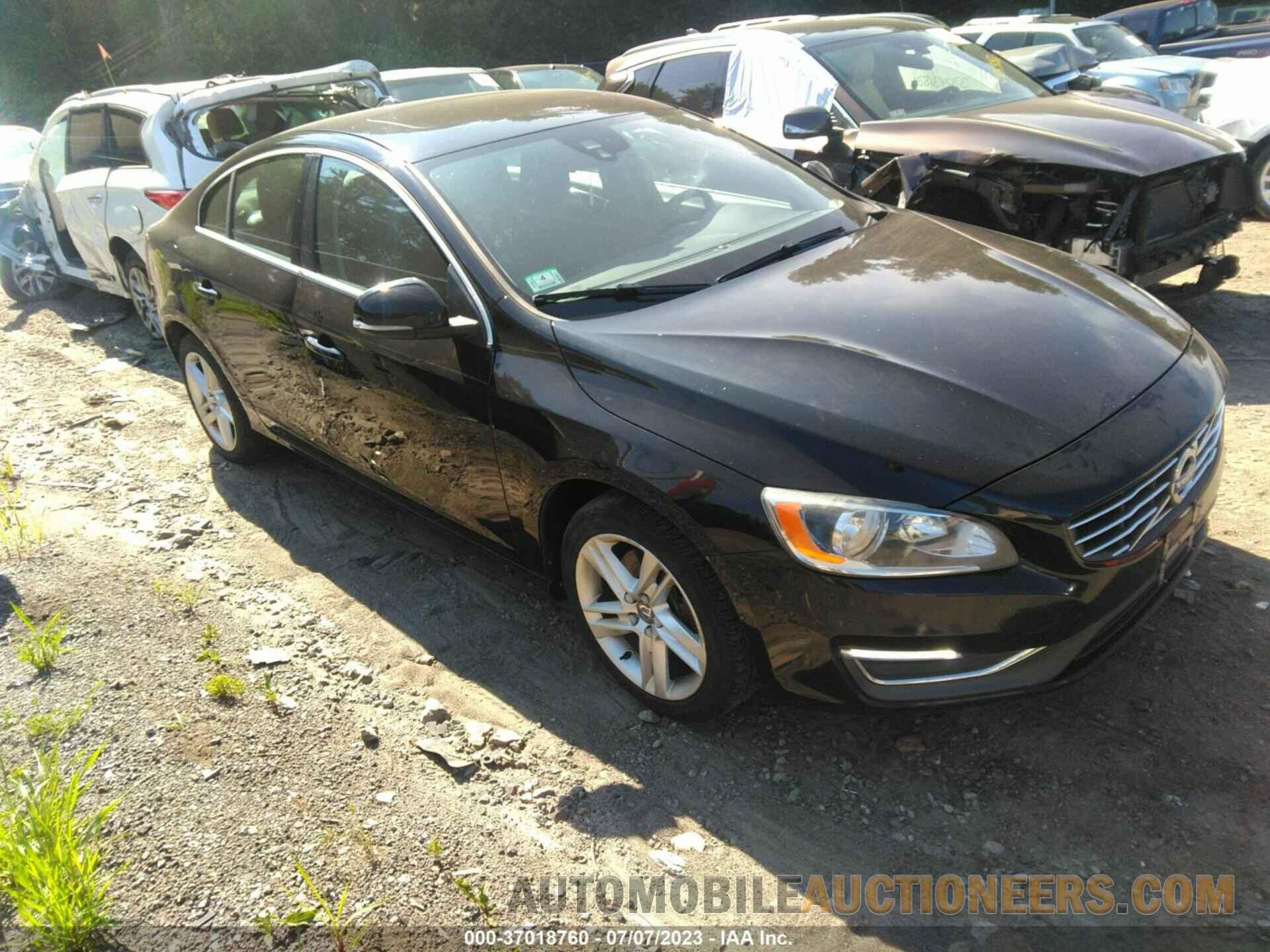 YV1612TK0F2364409 VOLVO S60 2015