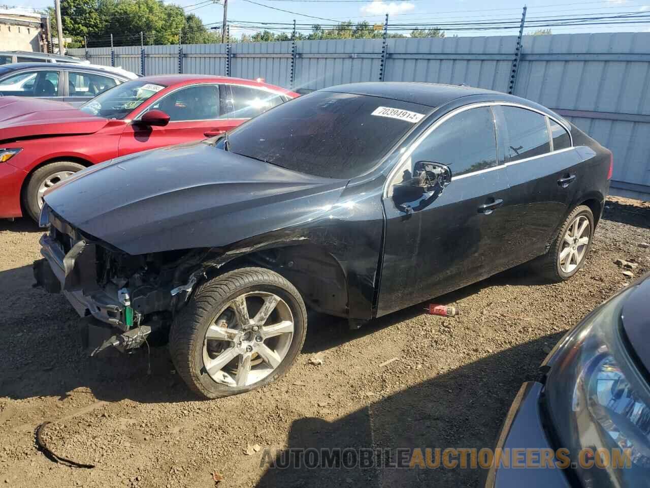 YV1612TK0G2396438 VOLVO S60 2016