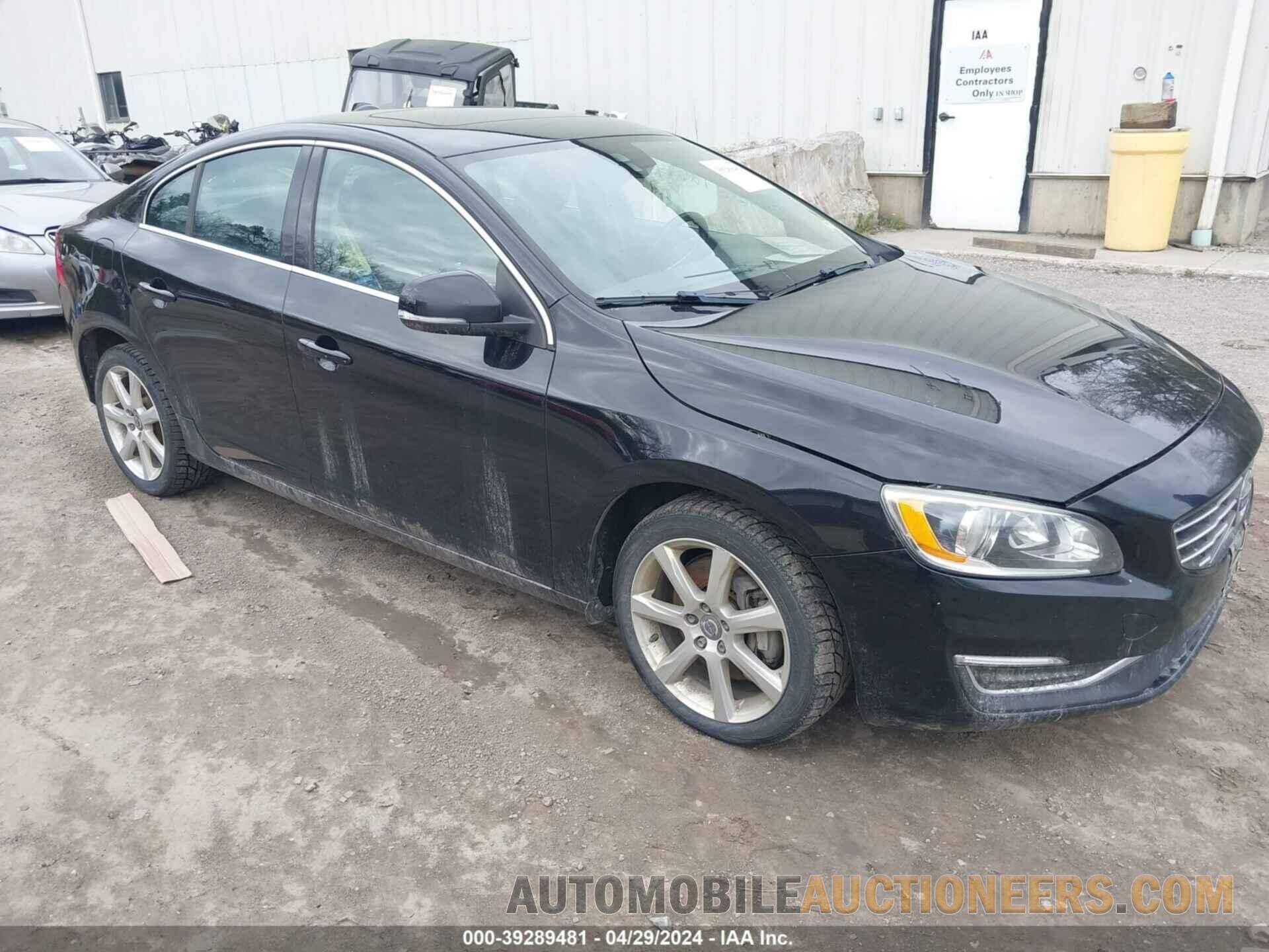 YV1612TK2G2393041 VOLVO S60 2016