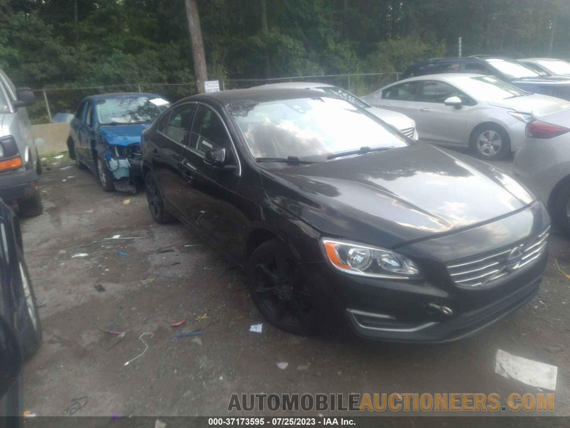 YV1612TK2G2401705 VOLVO S60 2016