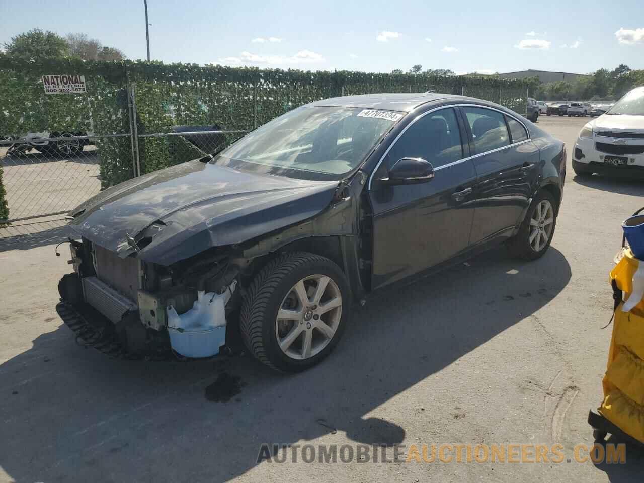 YV1612TK2G2412946 VOLVO S60 2016