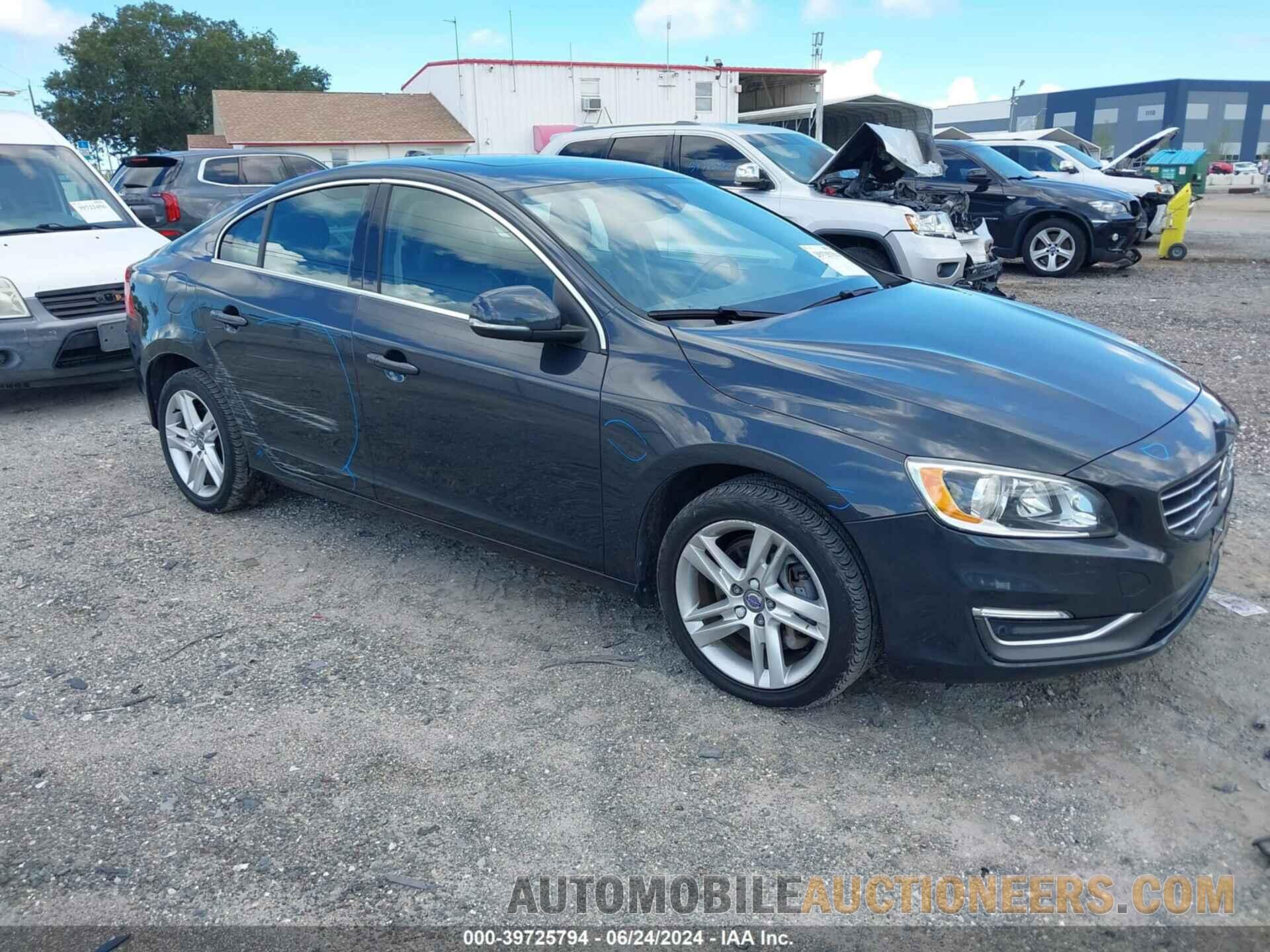 YV1612TK4F1363723 VOLVO S60 2015