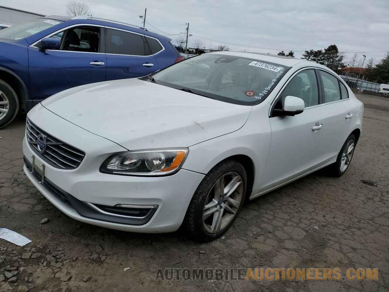 YV1612TK5F1359440 VOLVO S60 2015