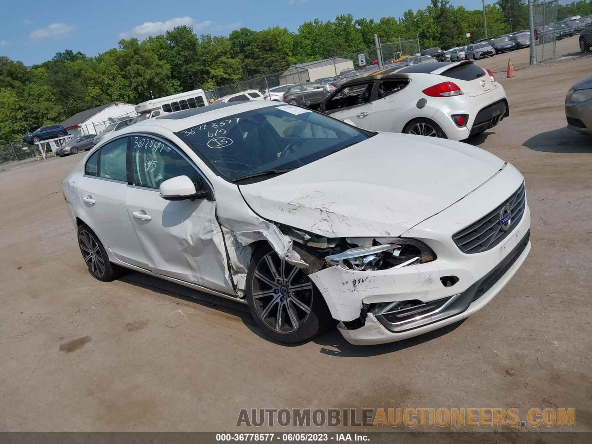 YV1612TK6F2338266 VOLVO S60 2015