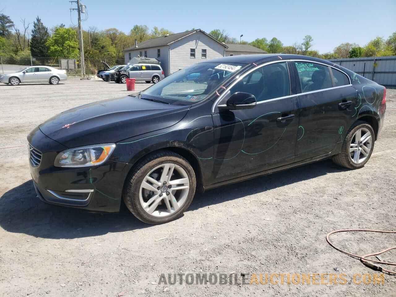 YV1612TK6F2353804 VOLVO S60 2015