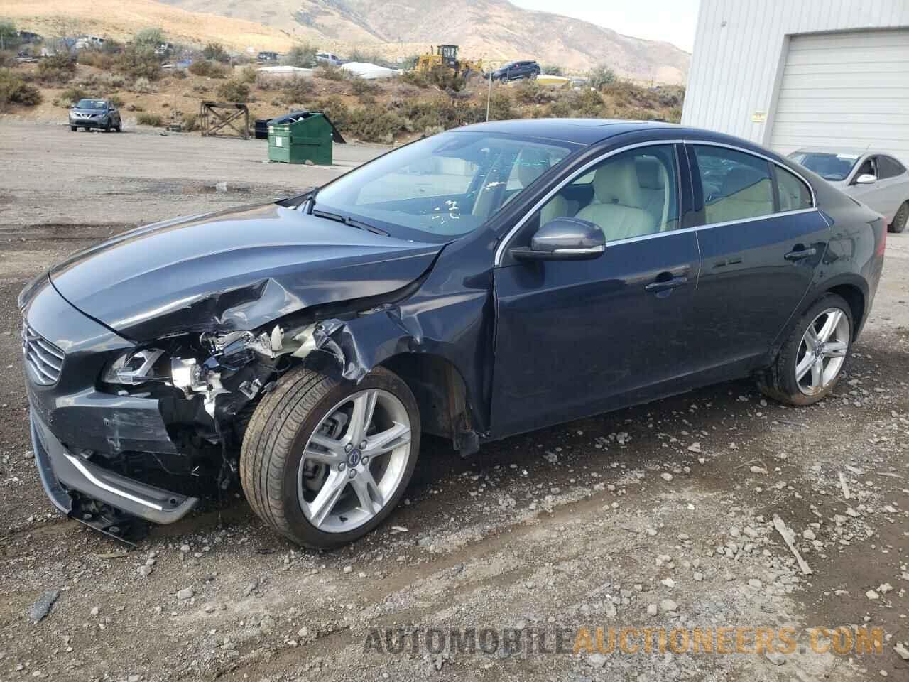 YV1612TK6G2416045 VOLVO S60 2016