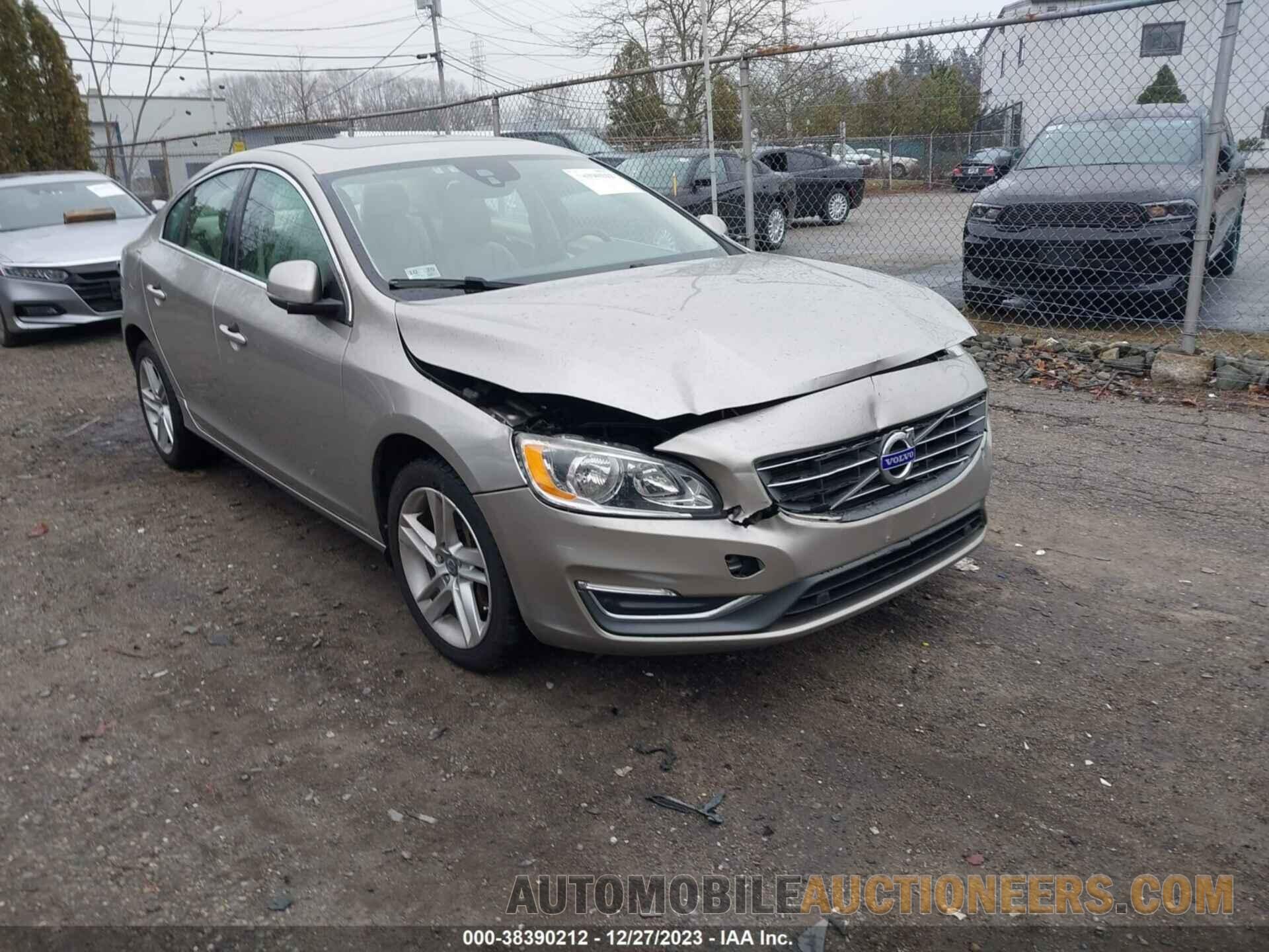 YV1612TK7F1345975 VOLVO S60 2015