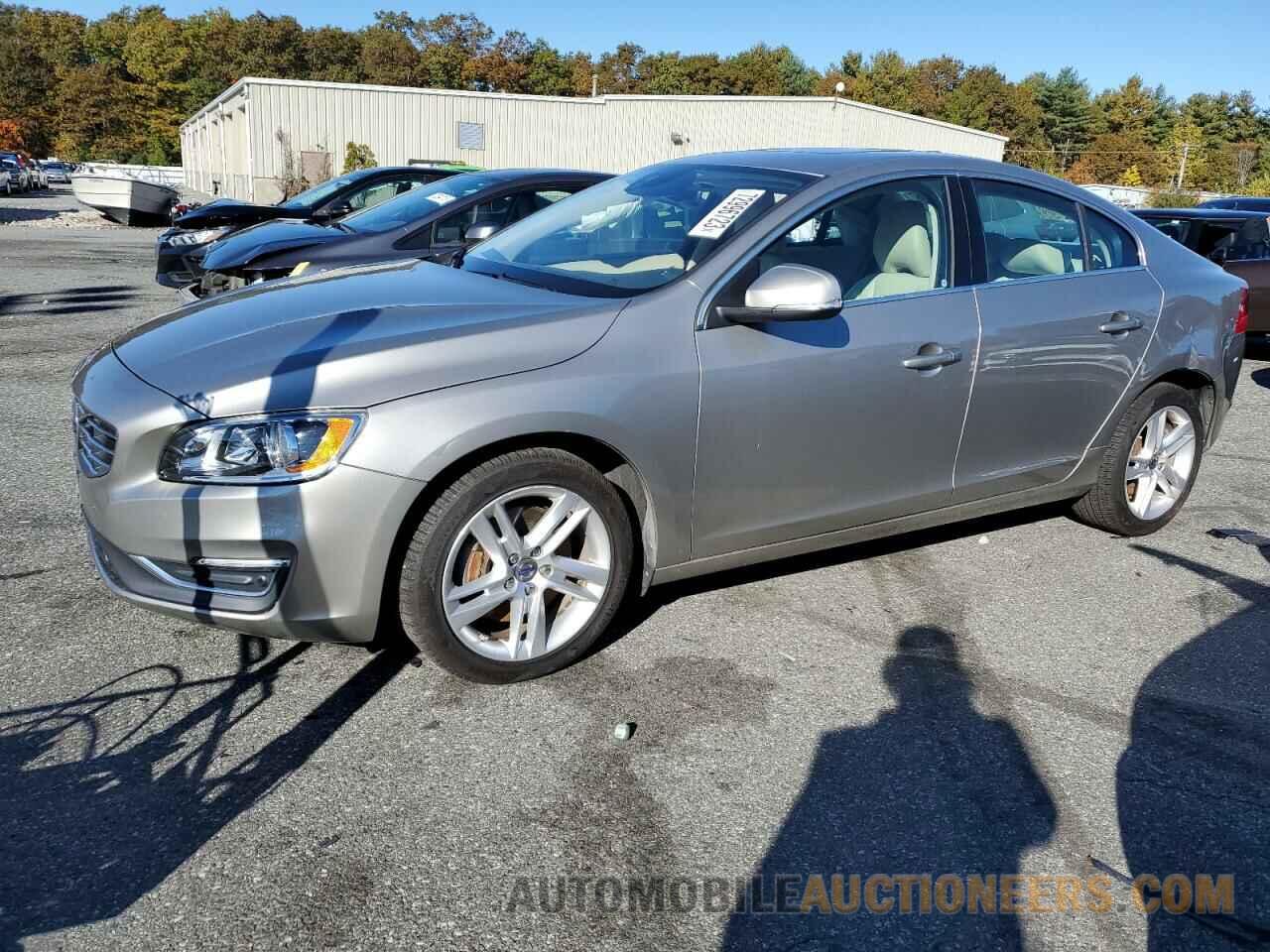 YV1612TK7F2351107 VOLVO S60 2015